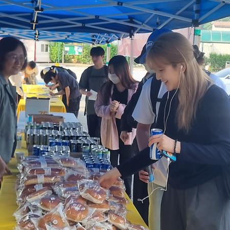 ‘간식 먹고 힘내자’ 기말고사 격려 간식 나눔 행사 호응